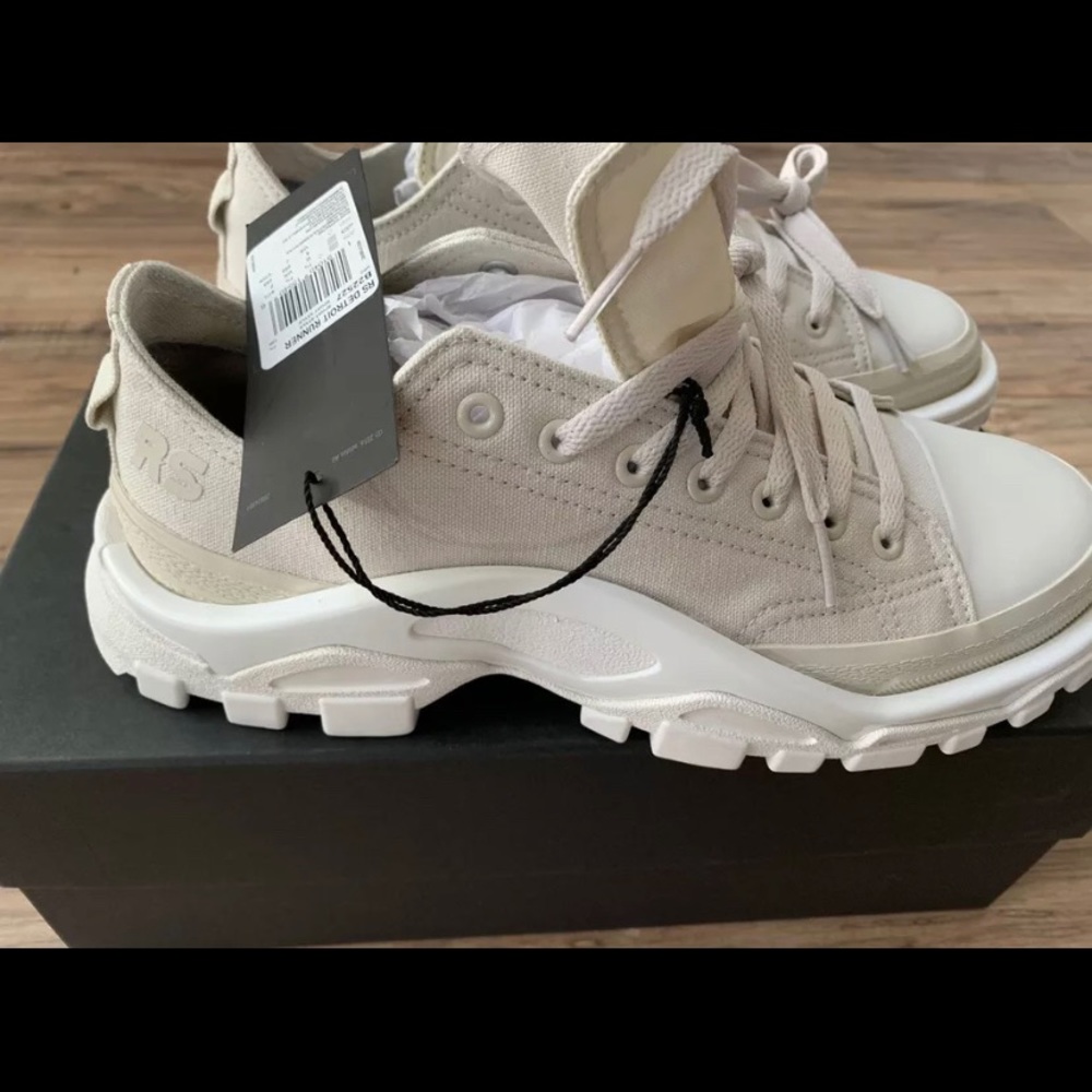 RAF Simmons Detroit